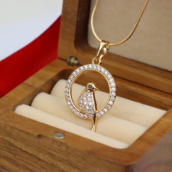 "Rose Gold Bird Pendant with Sparkling Crystals in Circular Frame, XPPT1525 - Picture 10 of 13